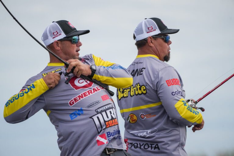 Lane Bros. and Murray/Reese and Advance from Final Elimination Round Match on Headwaters Lake at General Tire Team Series Bass Pro Shops Summit Cup