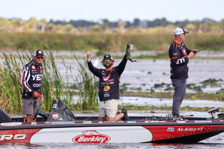 Coulter/Hunter and Roy/Vance Advance from Elimination Round on Headwaters Lake at General Tire Team Series Bass Pro Shops Summit Cup
