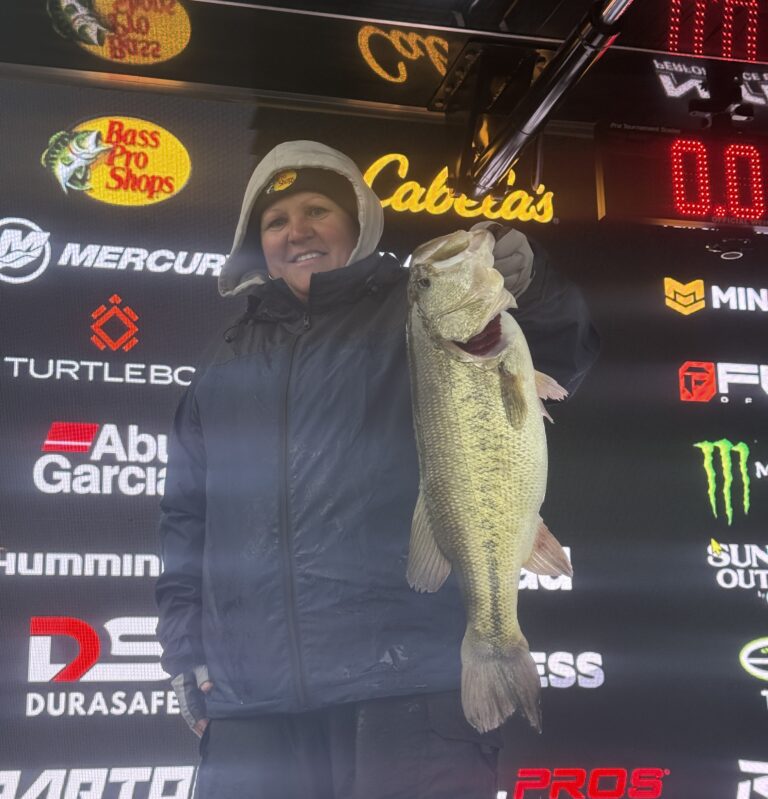 Robin Lefler 7.88 leads Day 1 Big Bass Tour on Smith Mountain Lake
