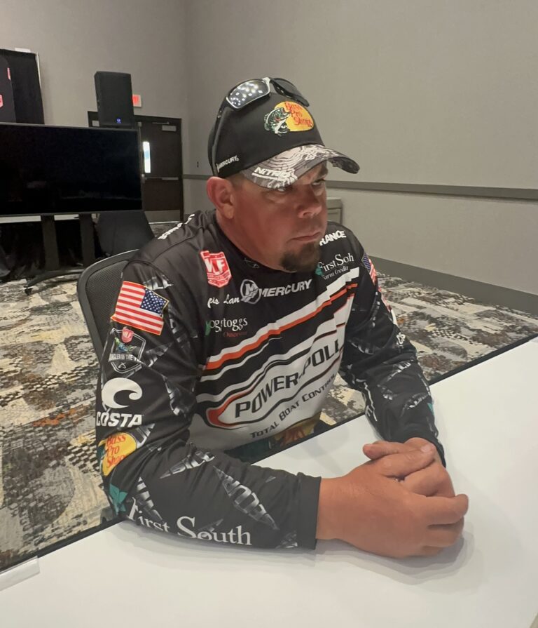 Chris Lane Moves on Without FFS