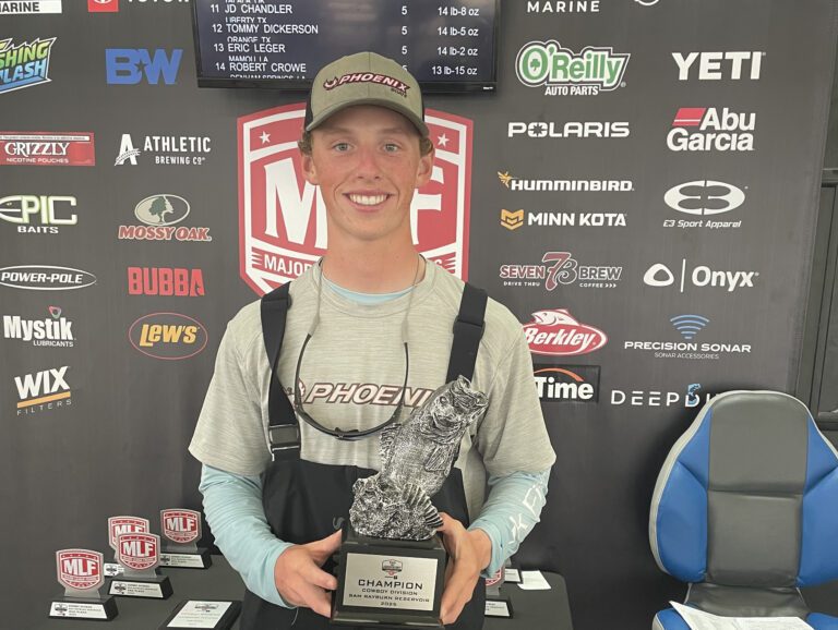 Kingwood’s Parker Smashes 30 Pounds to Win Phoenix Bass Fishing League Event at Sam Rayburn Reservoir
