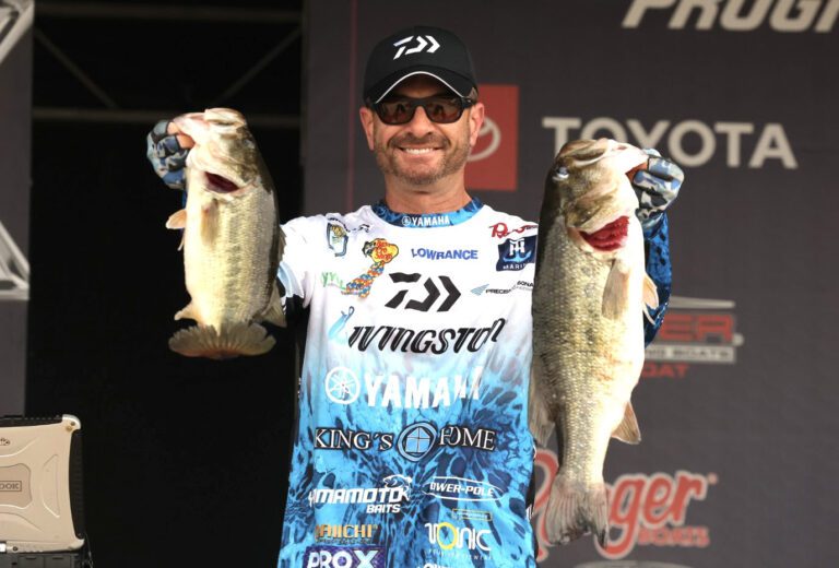 Early kicker buoys Howell’s lead in Bassmaster Elite at Lake Hartwell