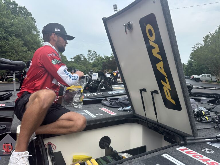 Justin Lucas Dominates Smith Mountain Lake at MLF Heavy Hitters