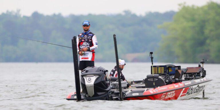 Justin Lucas Jumps to Early Lead at MLF Bass Pro Tour O’Reilly Auto Parts Stage 4 at Lake Chickamauga