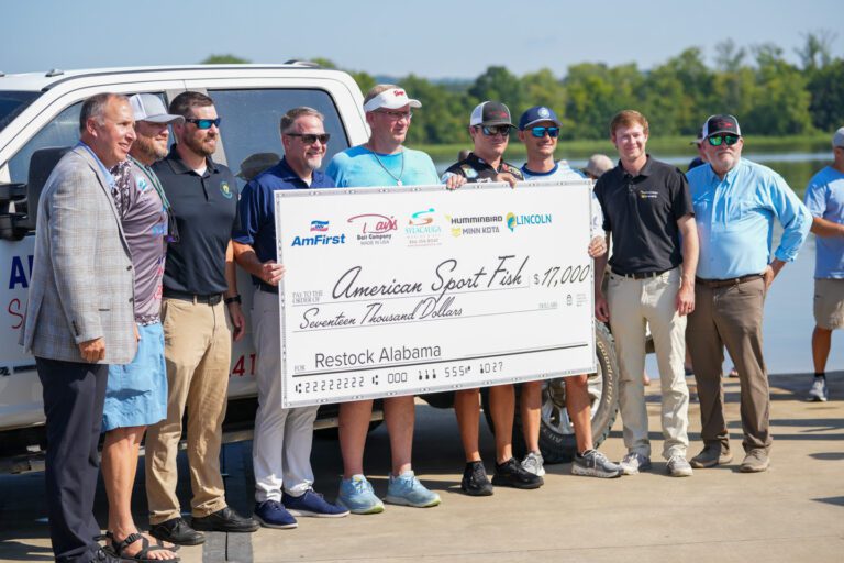 Inaugural Restock Alabama event seeks to improve Coosa River fishery