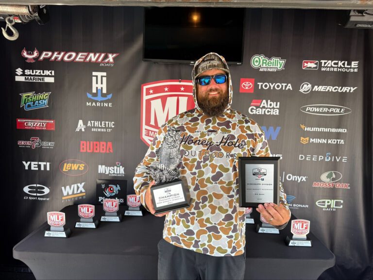 Anderson Fishes Shallow Grass for Win at Phoenix Bass Fishing League Event at Ross Barnett Reservoir