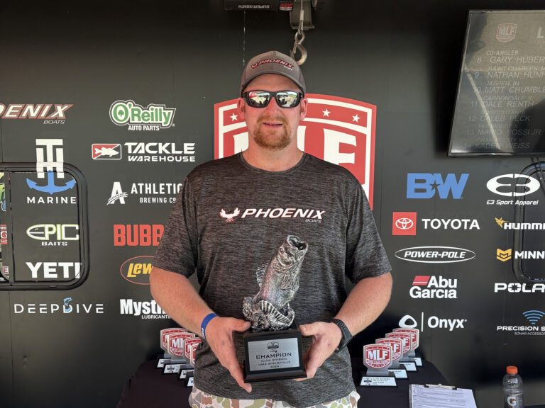 Mull Picks Up Fourth Career Victory at Phoenix Bass Fishing League Event at Lake Shelbyville