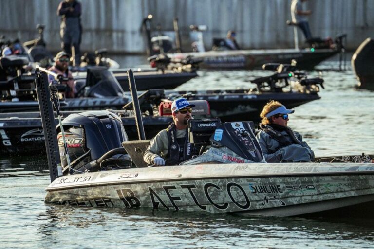 Drew Cook jumps out on top after day one on the St. Lawrence River.