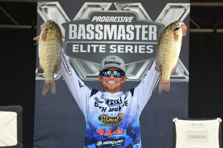 McKinney unlocks the right cadence to lead Day 1 at St. Clair