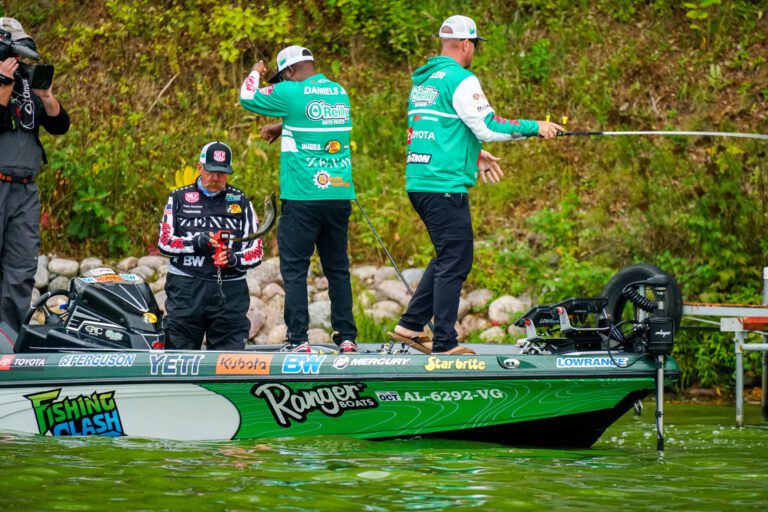 Wheeler/Daniels and Gill/Robinson Final Two Teams to Advance to Championship Round at Knighten Industries Heritage Cup