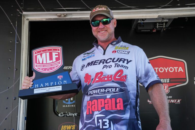 Travis Fox Sneaks Up on Toyota Series Win at Lake of the Ozarks