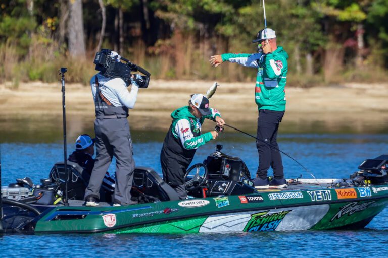Team O’Reilly Auto Parts’ Connell and Wheeler Dominate Elimination Round Match 1 on Lake Wedowee at Folds of Honor Patriot Cup