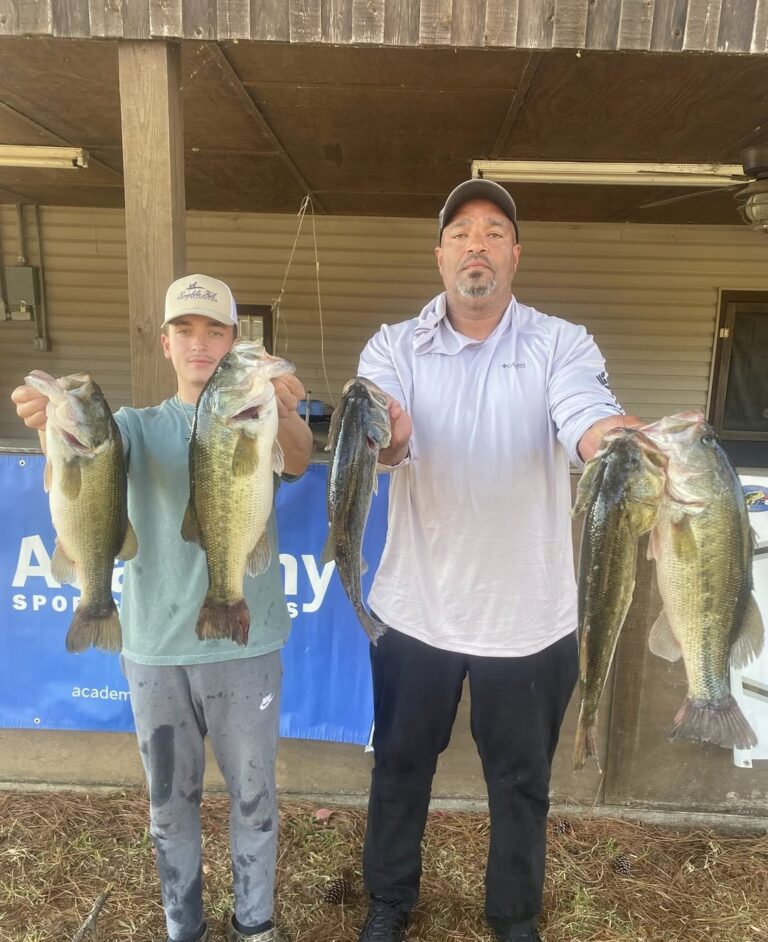 Kareem & Jaylin White won the 2025 CATT Lake Wateree Fall Final with 5 bass weighing 20.05