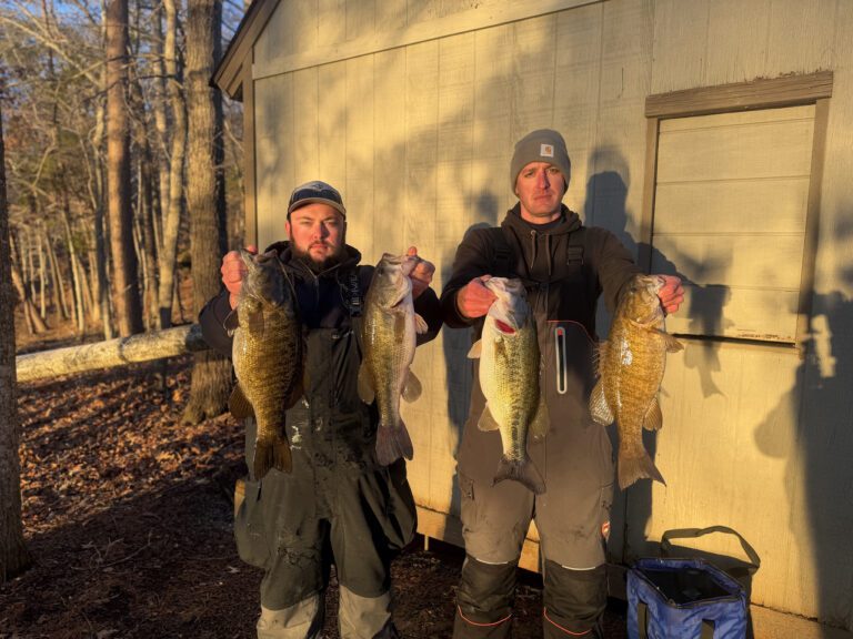 William Croteau & Travis Cox Win CATT SML with 20.97 lbs